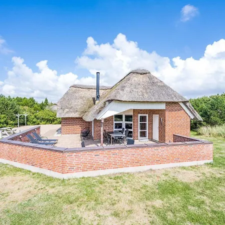 Holiday home Holiday Cclxx *